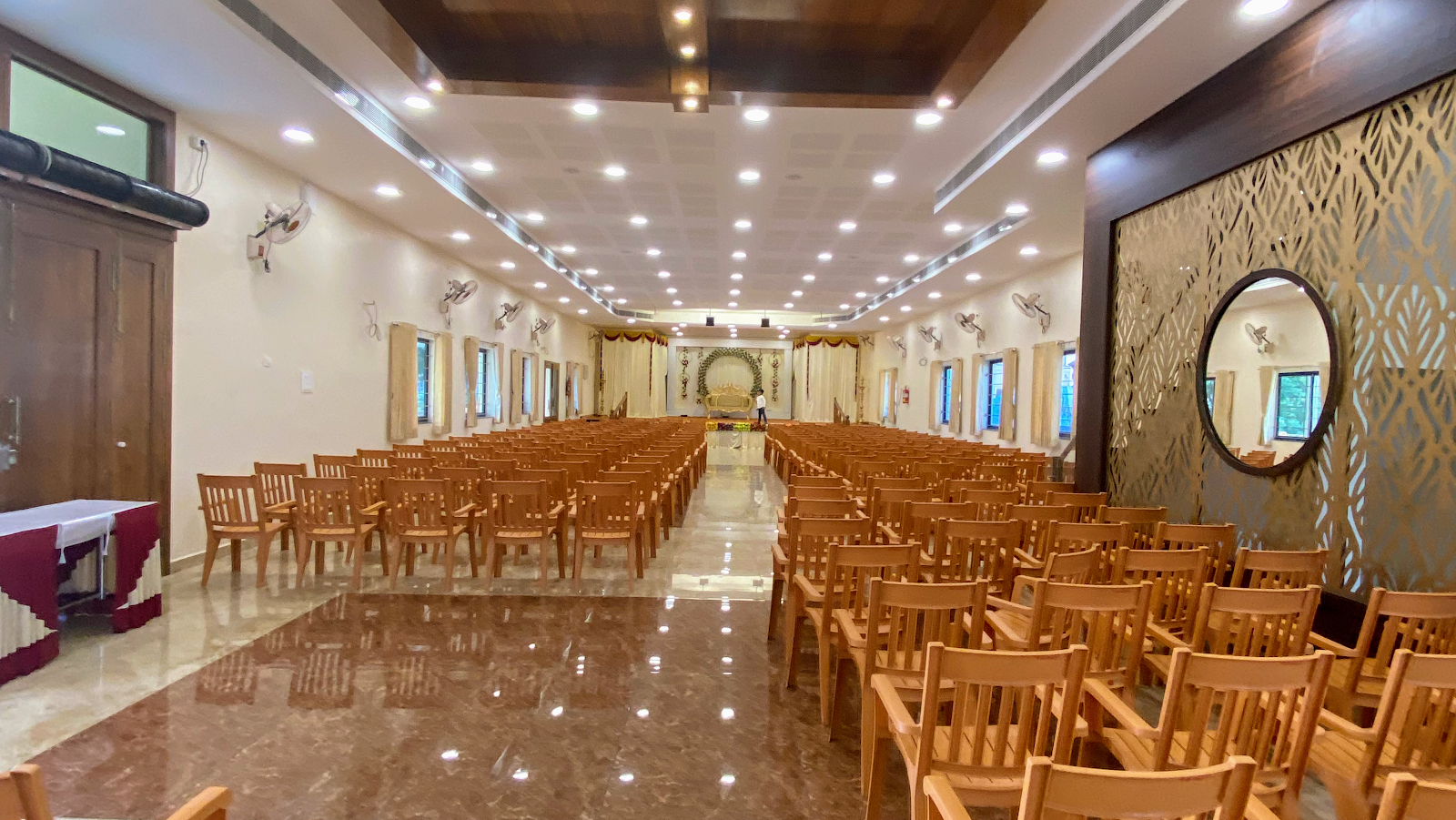 Seeni Mahal