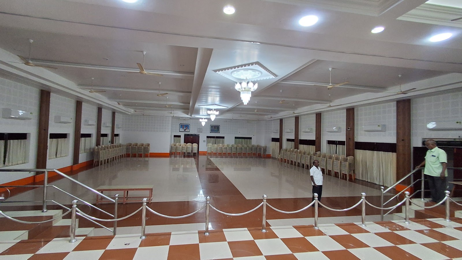 suba sundari maxi mahal